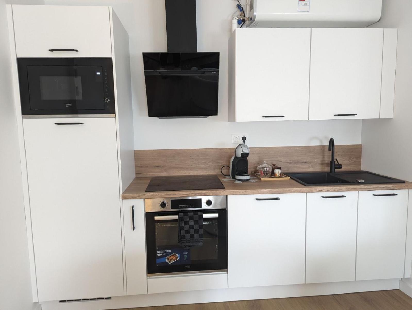 Ferienwohnung L'Ange Au Sourire Reims Exterior foto